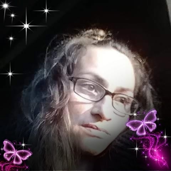 Meet your Posher, Tina - Picture 1 of 1